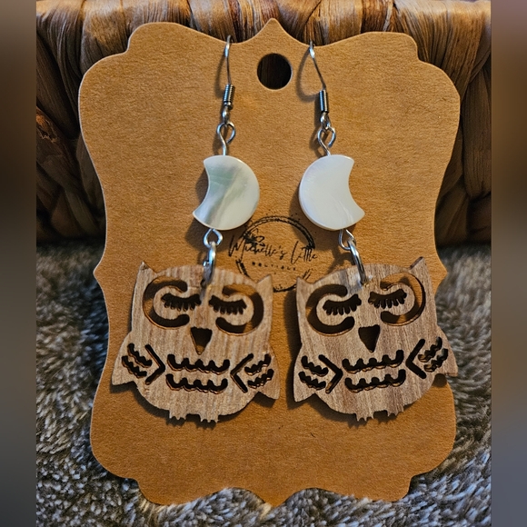 Handmade Owl Earrings - Picture 1 of 1